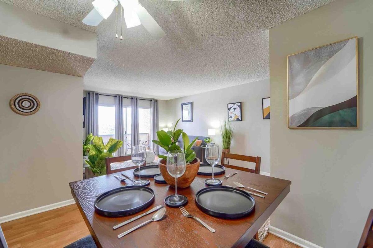 2br Gem In The Heart Of - Pets Allowed, Gym & Pool * Boulder