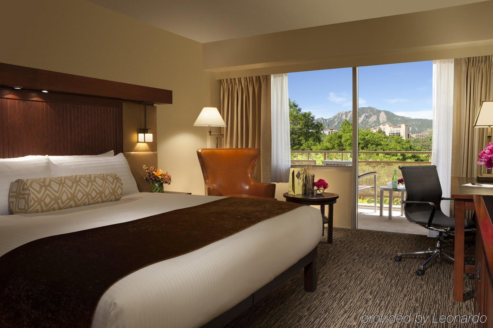 Hotel Millennium Harvest House