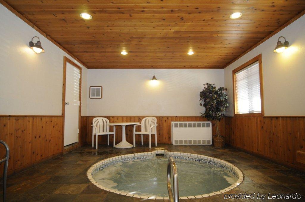 Western Golden Buff Hotel 3*