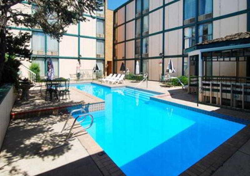 Hotel Rodeway And Broker 2*