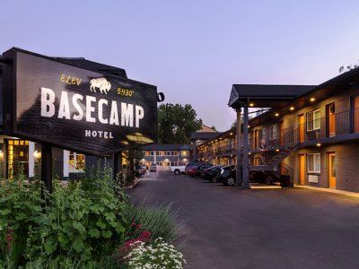 Basecamp Hotel