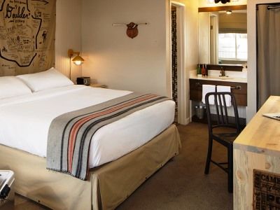 Hotel Basecamp