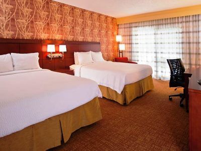 Courtyard By Marriott 3*
