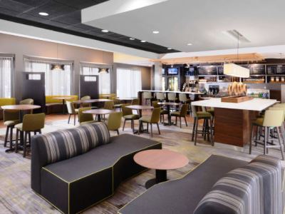 Hotel Courtyard By Marriott