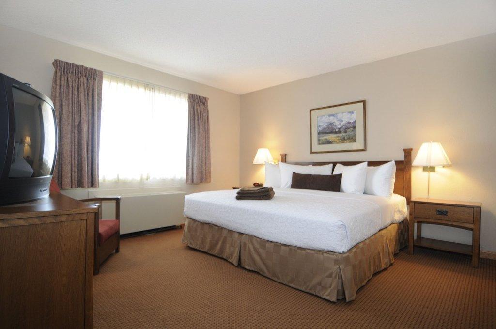 Hotel Western Golden Buff