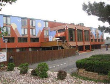 Hotel Fairfield & 2*