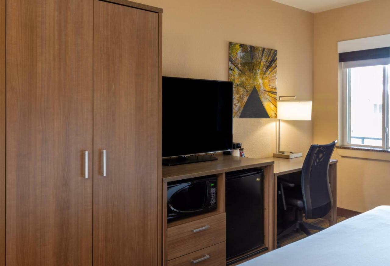 Boulder University Inn Motel