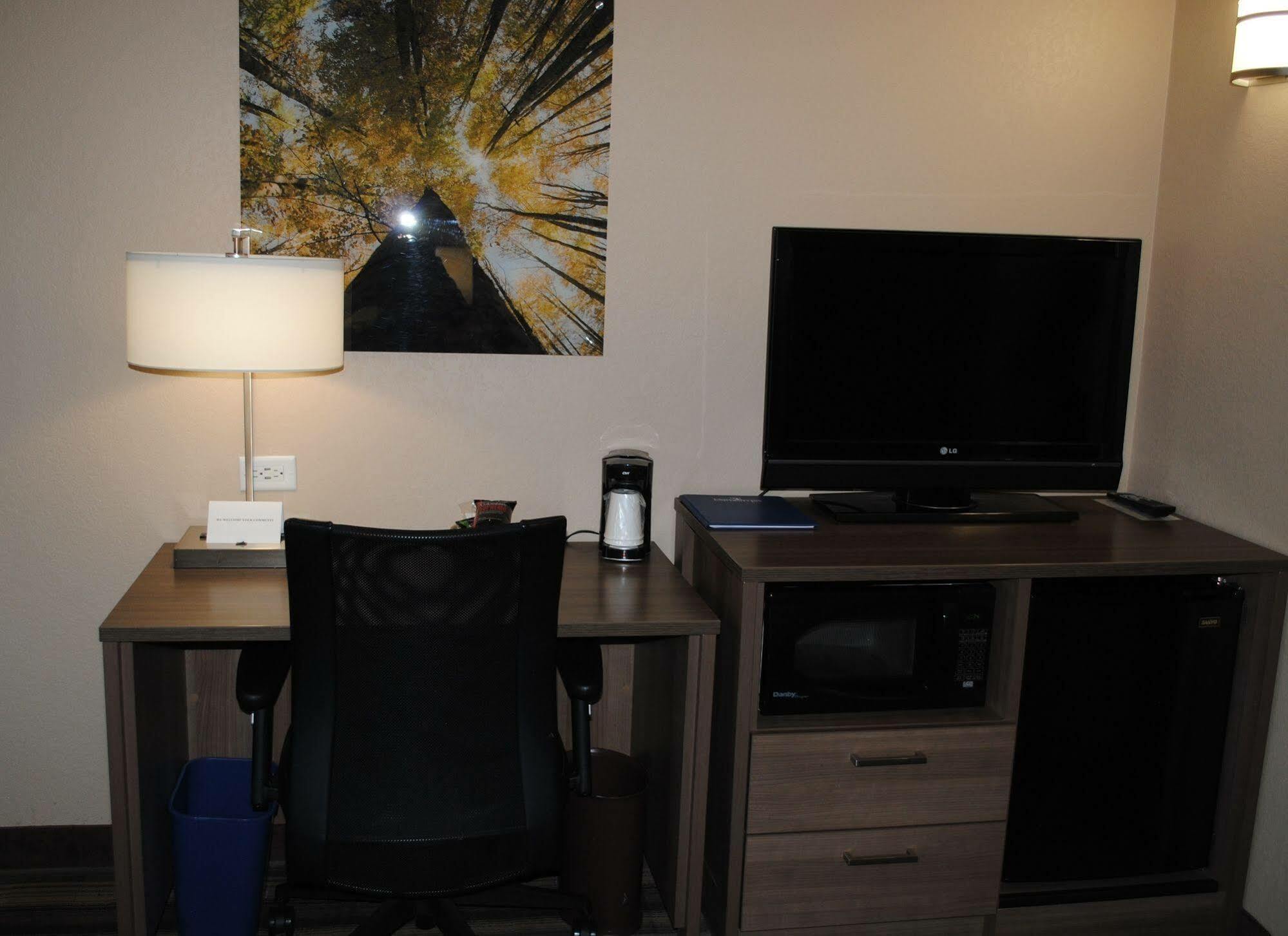 Boulder University Inn