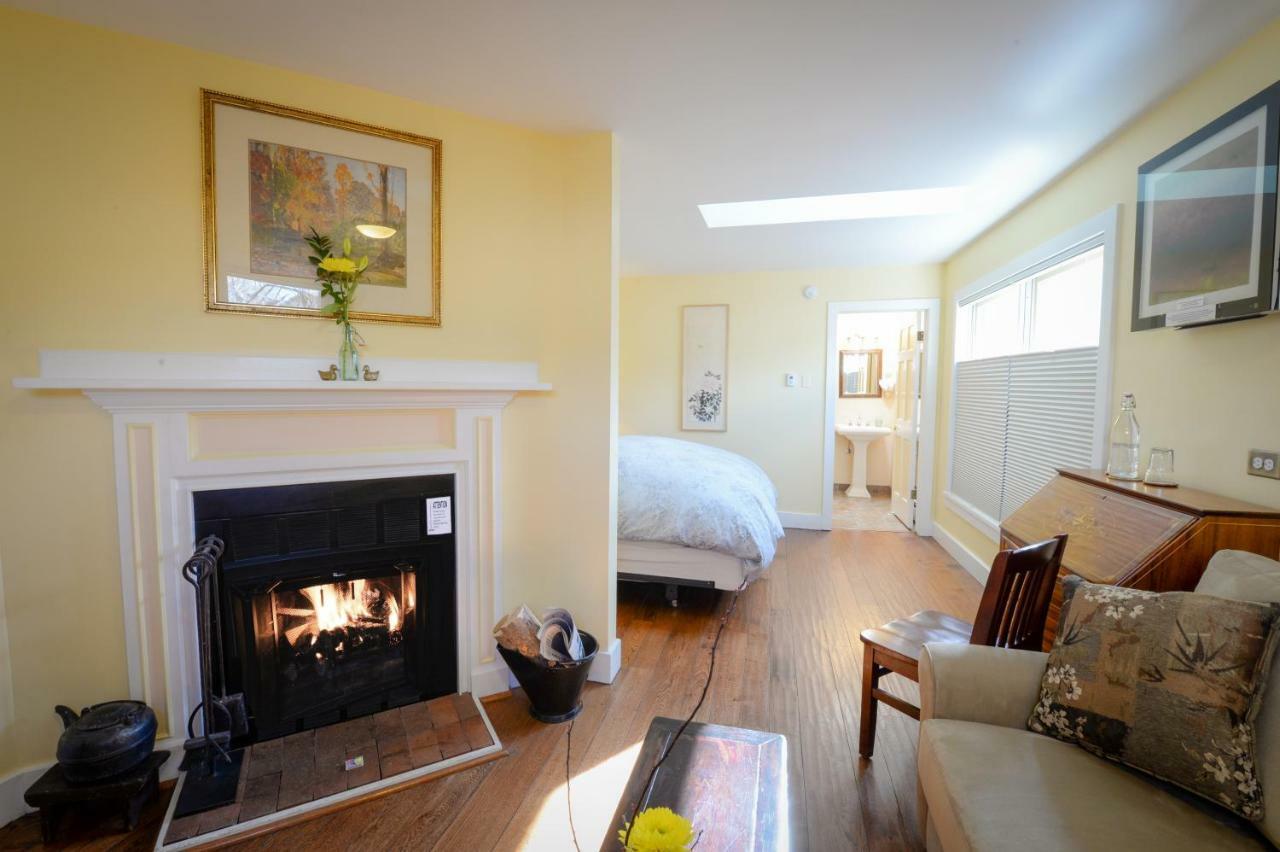 Bed & Breakfast Briar Rose