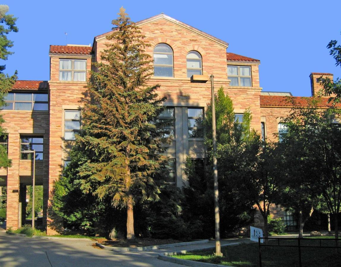 Western Boulder