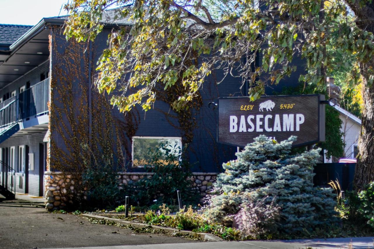 Basecamp Hotel