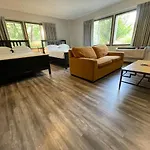 Boulder Twin Lakes Inn