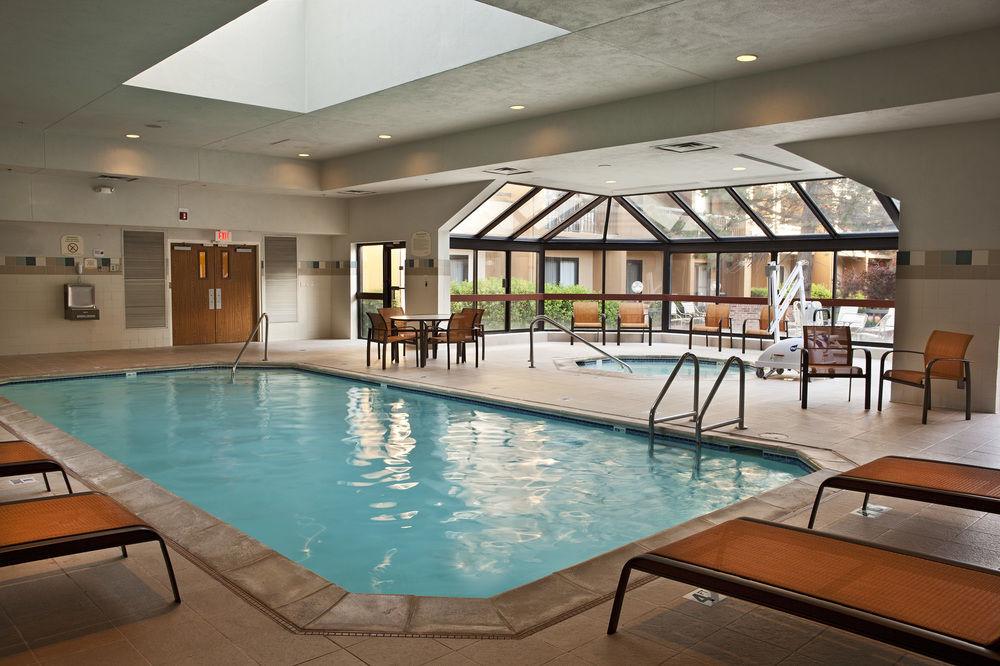 Hotel Courtyard By Marriott 3*