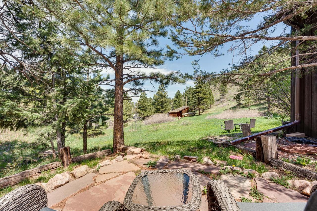 Apartment Peaceful Mountain Retreat With View, Near Boulder!