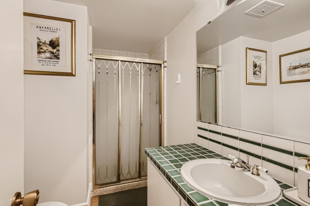 5144 Aurora -
