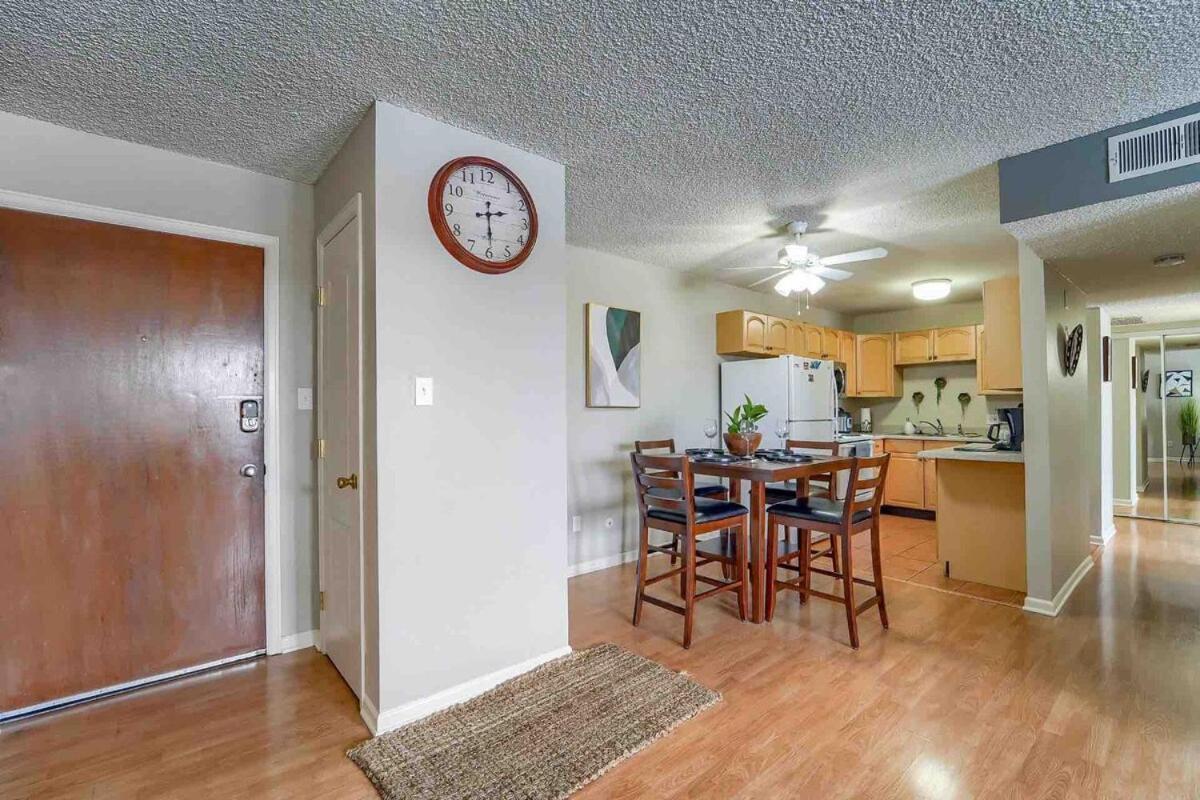 2br Gem In The Heart Of - Pets Allowed, Gym & Pool * Boulder