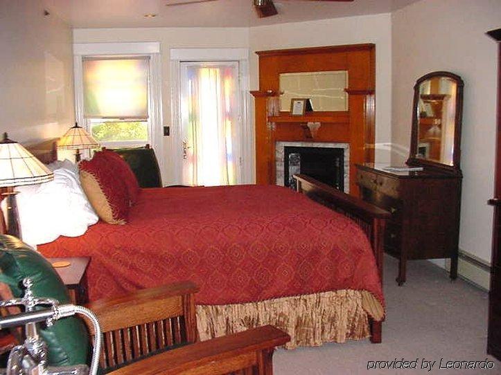 Alps Canyon Inn 3*