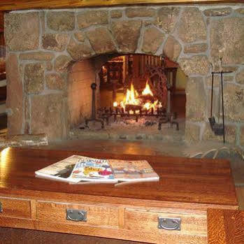 Inn Alps Canyon Boulder