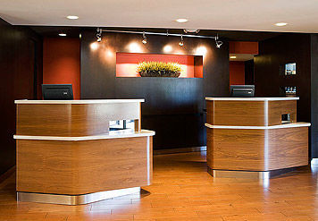 Courtyard By Marriott Hotel