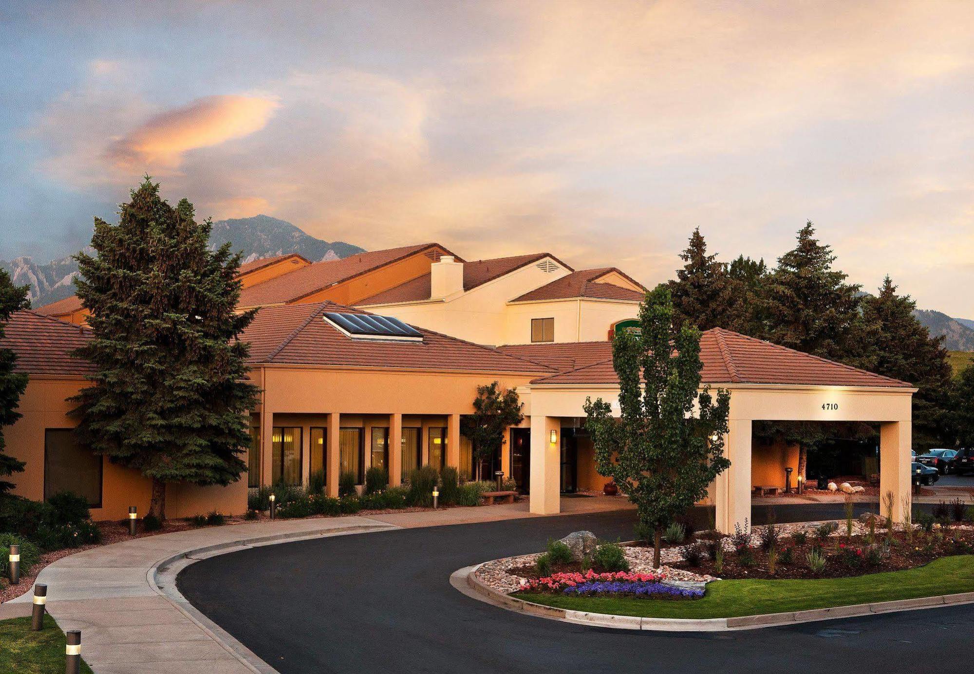 Hotel Courtyard By Marriott Boulder