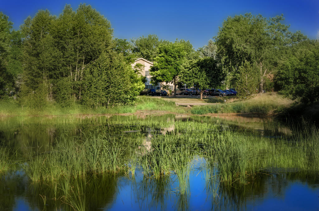 Twin Lakes Hotel 3*