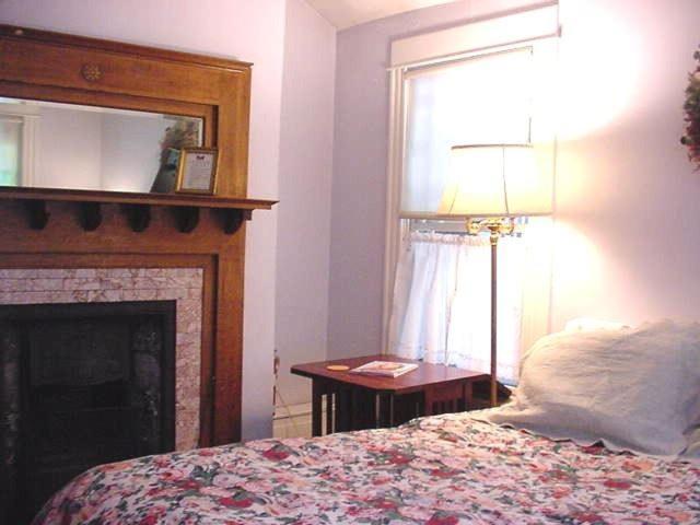 Inn Alps Canyon Boulder
