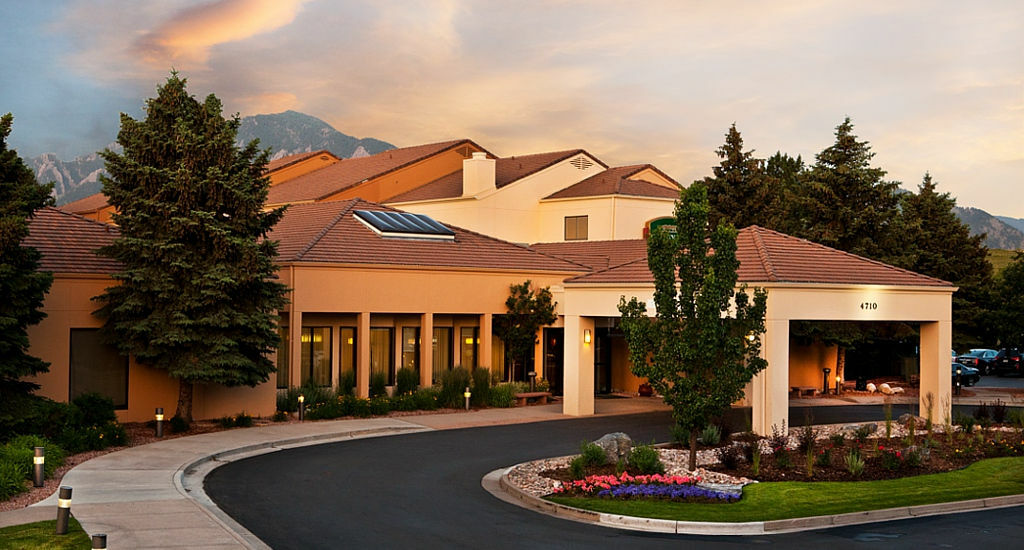 Courtyard By Marriott Hotel 3*
