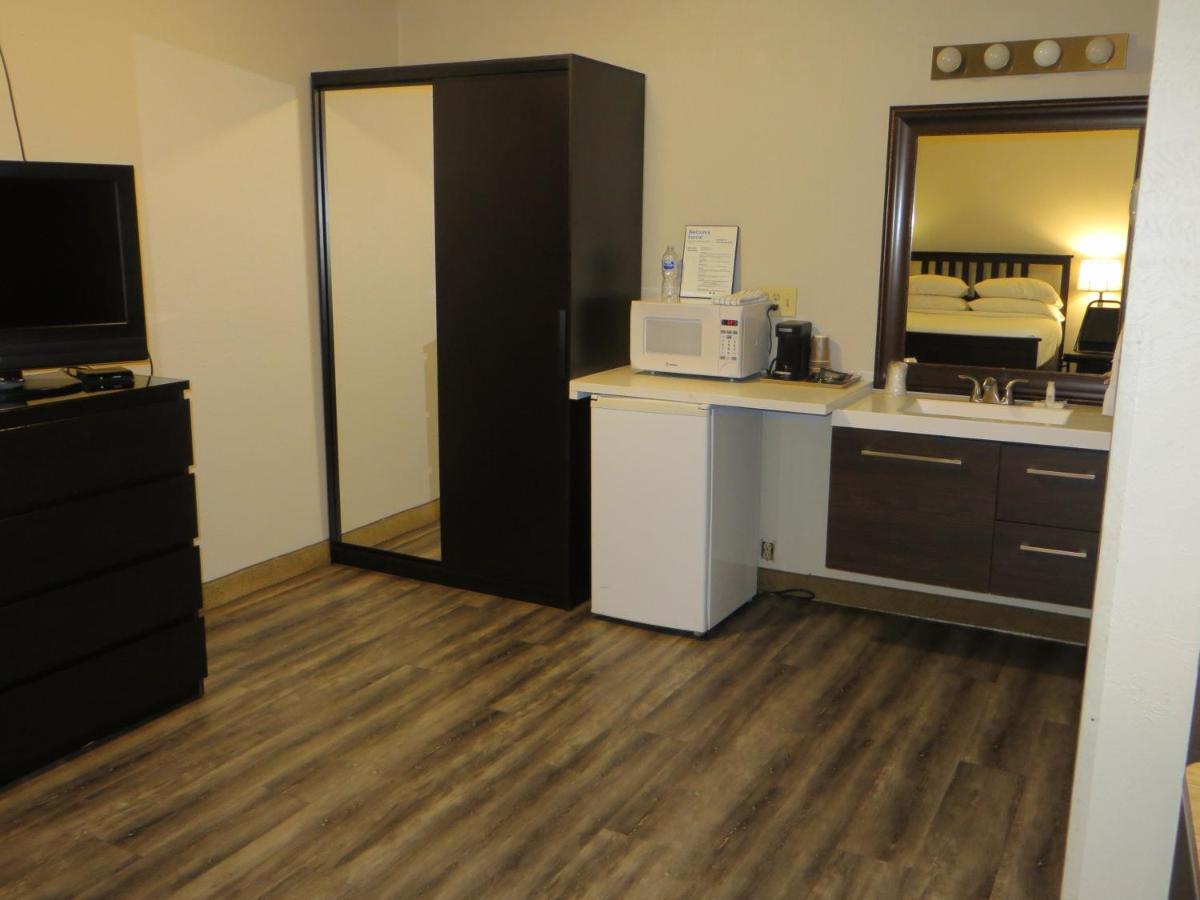 Hotel Twin Lakes Boulder